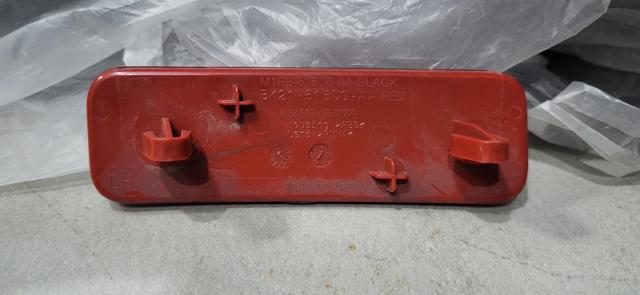 Левый катафот заднего бампера BK21515C0AA FORD