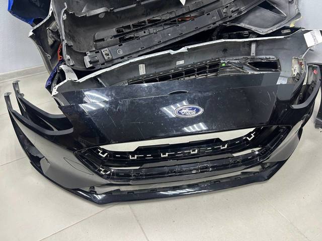 Кожух бампера переднего Ford Focus 4