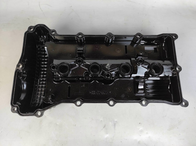 MITSUBISHI 1035B051 Крышка клапанная в наличии Тернополь