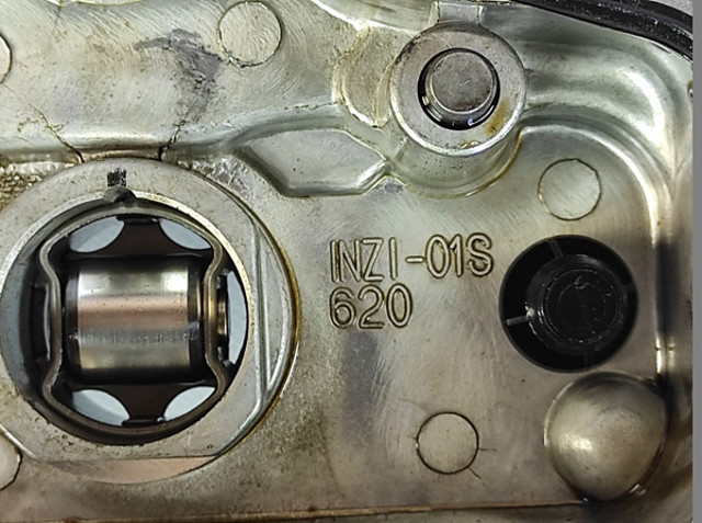 HYUNDAI 224102B620 Крышка клапанная в наличии Запорожье