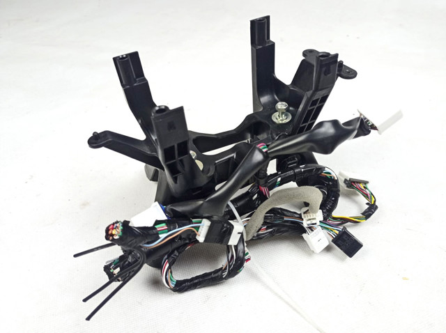 Кулиса КПП 2400A355 MITSUBISHI