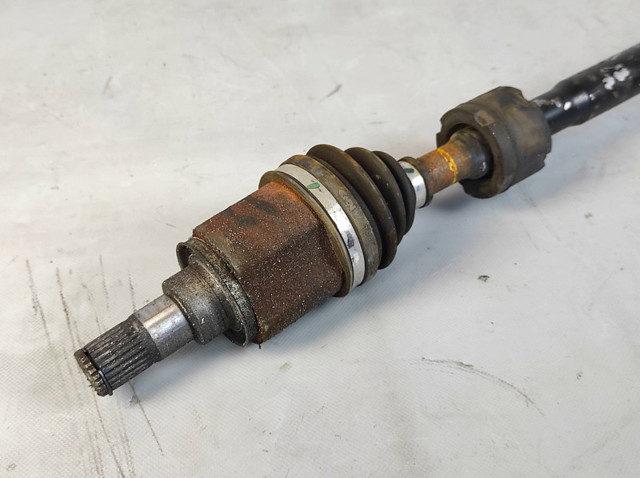 MITSUBISHI 3715A313 Полуось задняя левая в наличии Каменское