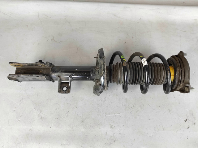 54660F1010 HYUNDAI Амортизатор передний правый купить в Тернополь