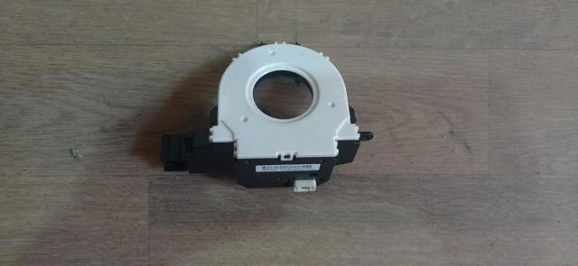 Датчик угла поворота руля 8651A115 MITSUBISHI