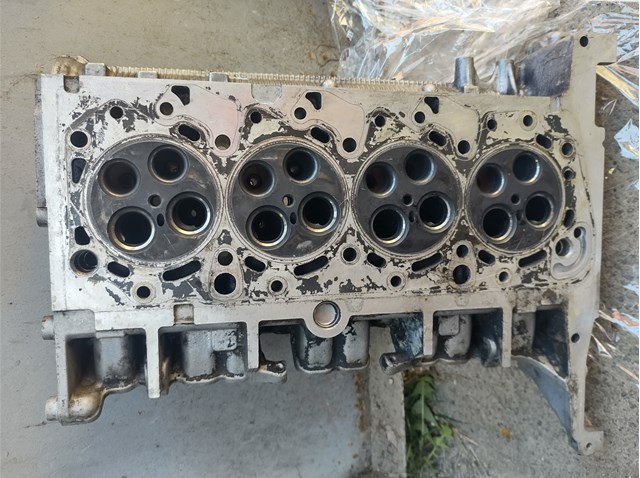 FORD 1701913 ГБЦ в наличии Тернополь
