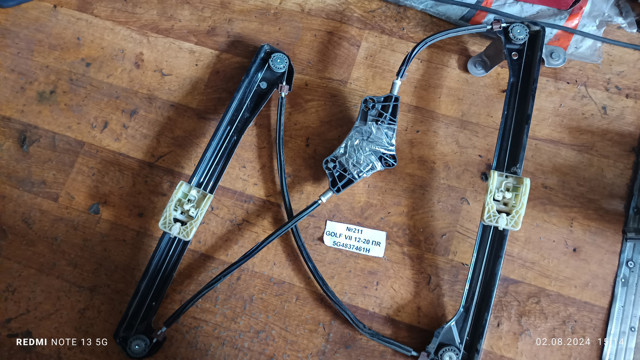 Стеклоподъемник передней двери Фольксваген Гольф ALLTRACK 7
