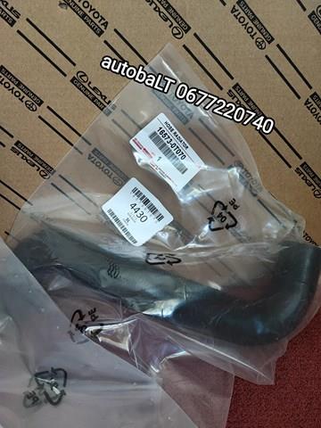 Патрубок системы охлаждения 165730T030 TOYOTA