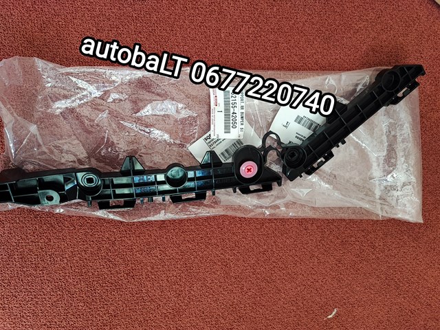 Кронштейн бампера заднего, правый 5215542050 TOYOTA