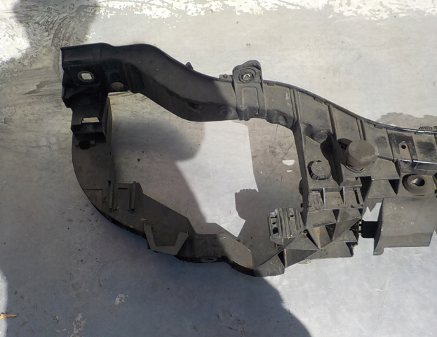 1788544 FORD Рамка радиатора купить в Кривой Рог