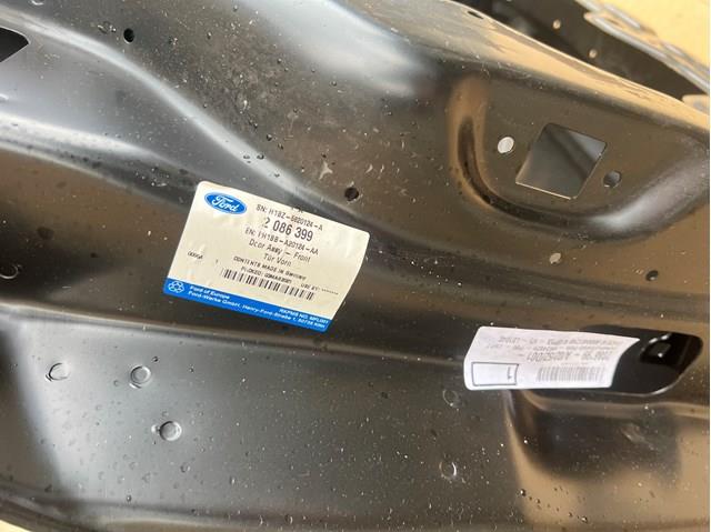 Пассажирская передняя дверь 2086399 FORD
