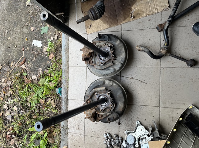 Привод задний 4231160242 TOYOTA