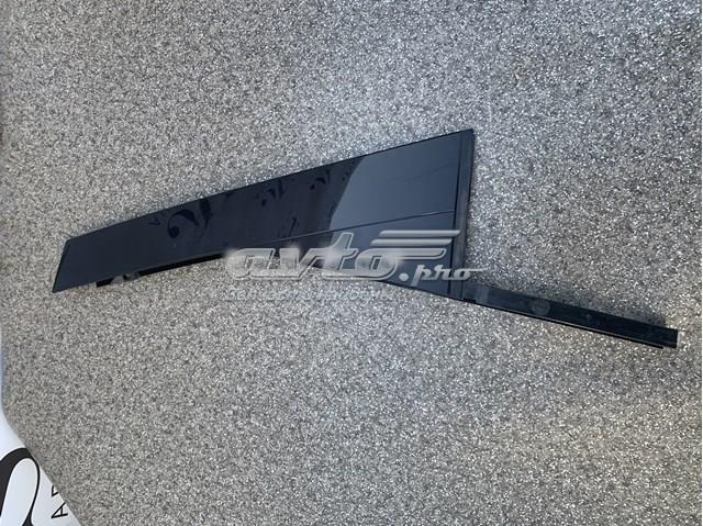 Накладка двери задней левой вертикальная 7P6839903 VAG