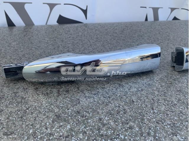 Наружная ручка водительской двери 826513W010 HYUNDAI