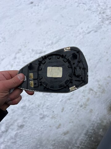 8W0857536H Стекло правого зеркала заднего вида купить Черкассы