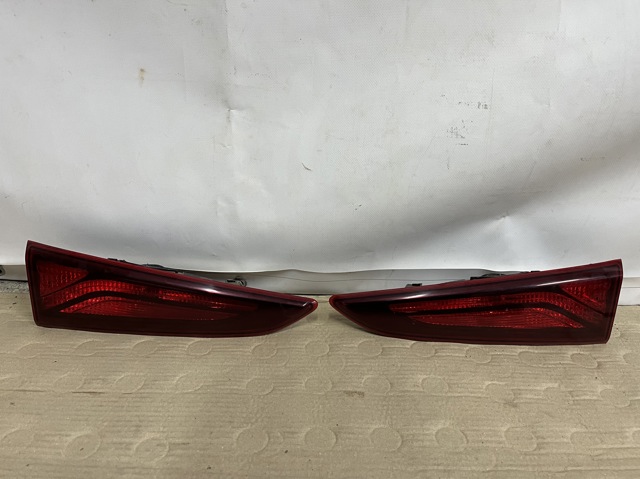 Фара задняя правая внутренняя 92404J9000 HYUNDAI