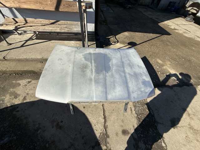 Капот 1U0823031D VAG