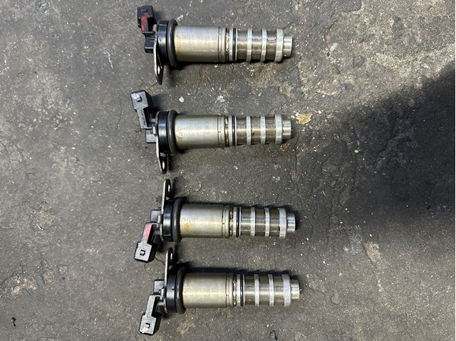  Клапан положения распредвала 11367561265 BMW