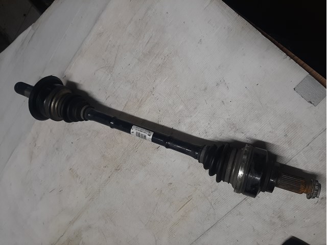 Полуось задняя, левая 33207597689 BMW