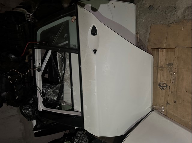 Дверь пассажирская задняя левая 41007206119 BMW