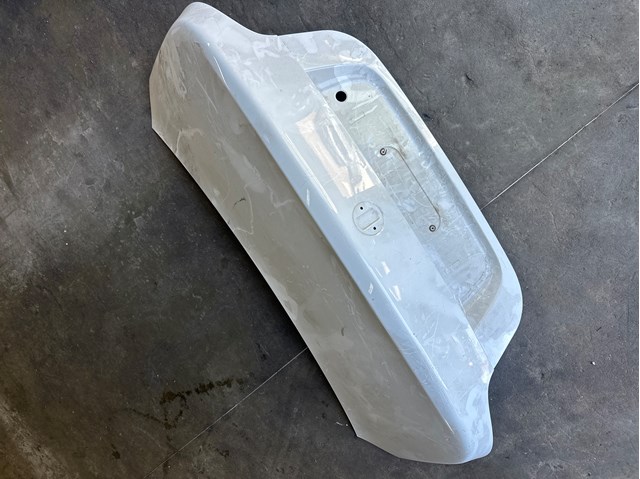 Крышка багажника 41627168761 BMW