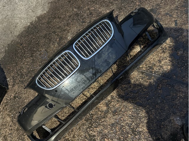 Буфер (бампер) передний 51117285961 BMW