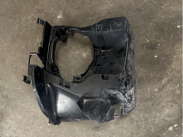 51117294656 BMW Кронштейн крепления противотуманной фары правой купить в Кривой Рог