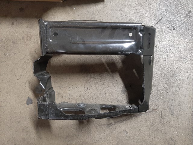 BMW 51117357183 Суппорт радиатора левый (монтажная панель крепления фар) в наличии Павлоград