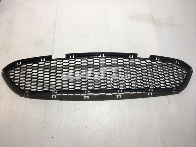 BMW 51117895739 Решетка бампера переднего центральная в наличии Харьков