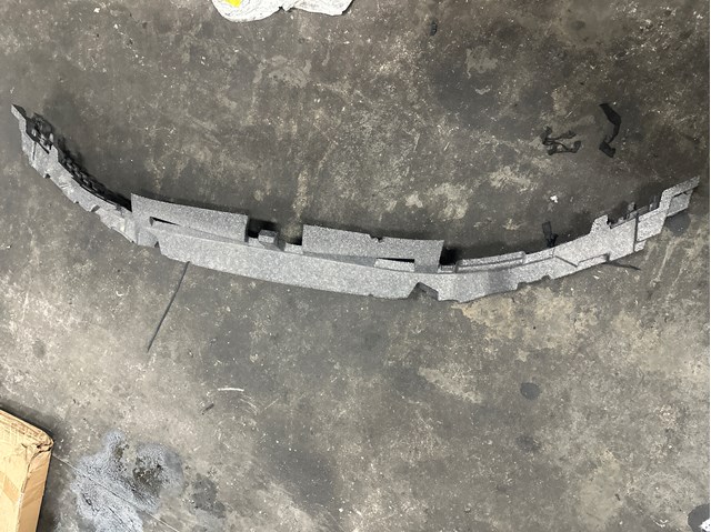 Наполнитель бампера переднего 51118062786 BMW
