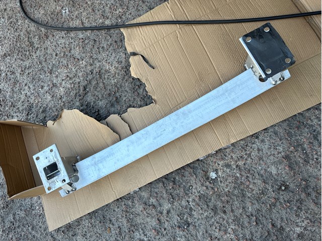 BMW 51127337963 Усилитель заднего бампера в наличии Харьков