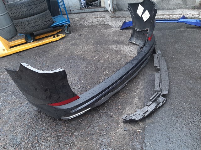51128498989 BMW Бампер задний, левая часть купить в Чернигов