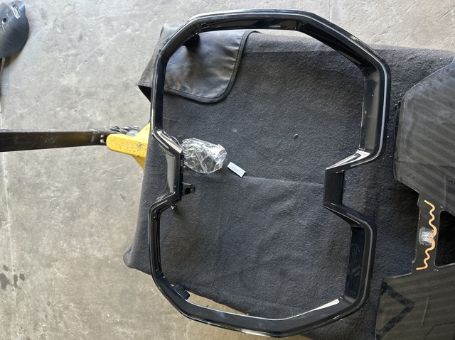 Накладка бампера переднего 51139464477 BMW
