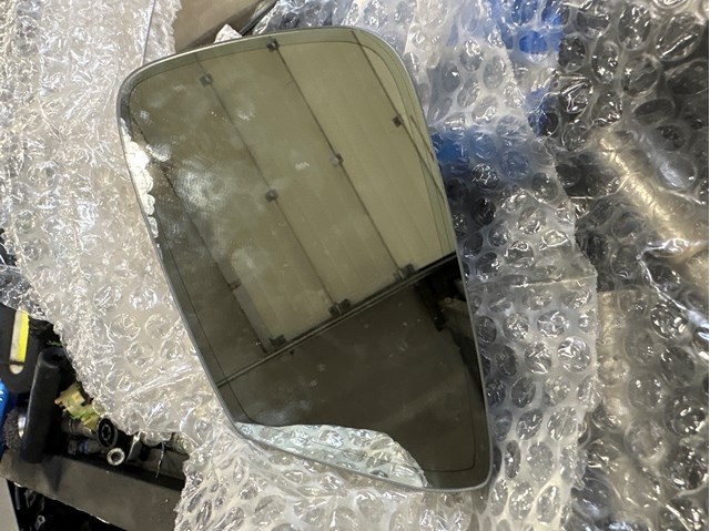 BMW 51167390617 Зеркальный элемент зеркала заднего вида левого в наличии Сумы