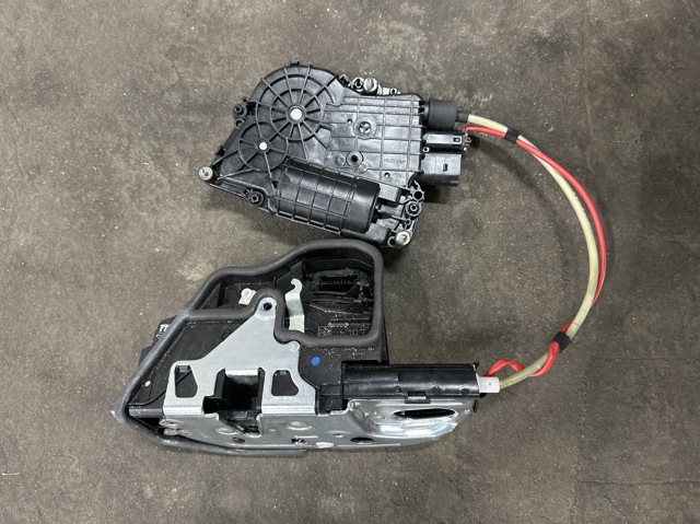 51217226197 BMW купить в Хмельницкий