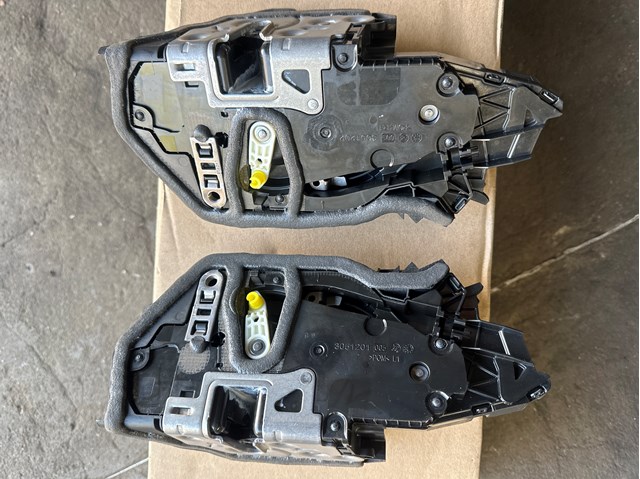 51217956142 BMW Замок передней правой двери купить в Черновцы