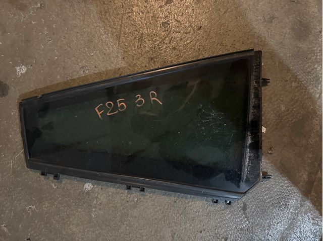 Форточка двери треугольник, задней, правой 51357205602 BMW