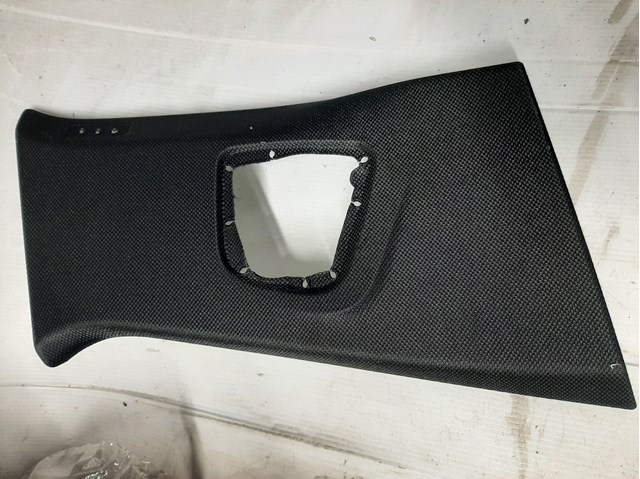 Обшивка стойки кузова внутренняя, средняя правая 51438065026 BMW