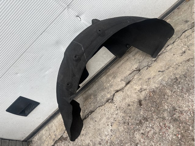 Подкрылок задний правый 51717193504 BMW