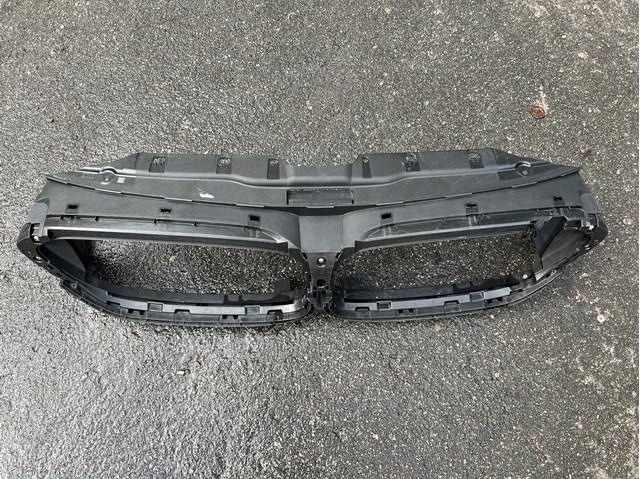 BMW 51748069817 Воздуховод (дефлектор) радиатора верхний в наличии Ровно