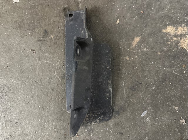 51757290668 BMW купить в Каменское