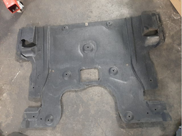 Защита картера двигателя 51758047450 BMW