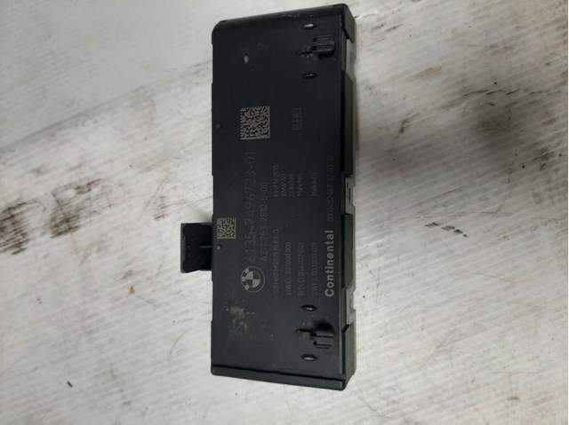 ЭБУ открытия крышки багажника/двери 3-й (5-й) 61357496723 BMW
