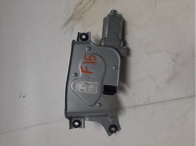 Стеклоочиститель двери задка 61627318710 BMW