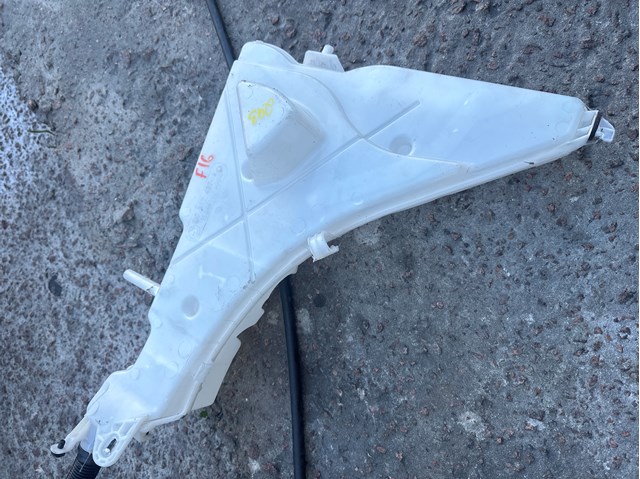 61667377162 BMW Бачок омывателя стекла купить в Кривой Рог