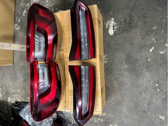 Стоп задний 63215A164B4 BMW