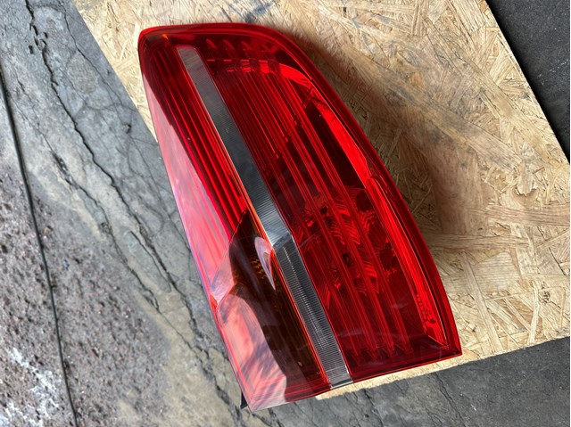 Фара задняя правая внешняя 63217179984 BMW