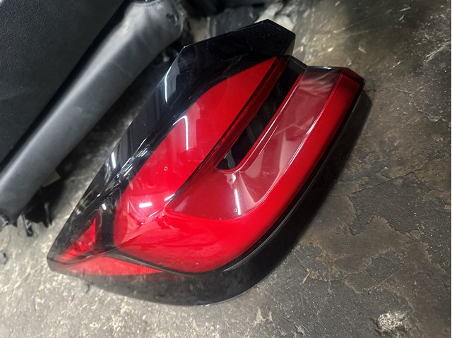 Стоп задний 63218493813 BMW