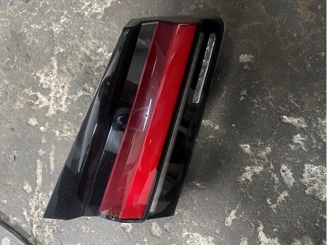 Фонарь задний левый, внутренний 63218493819 BMW