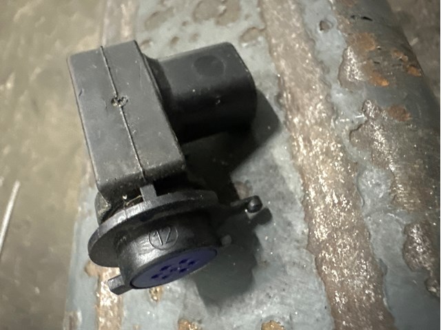 64119240180 Датчик загрязнения воздуха купить Сумы