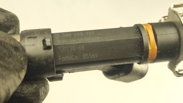 0280158105 BOSCH Топливные форсунки купить в Николаев